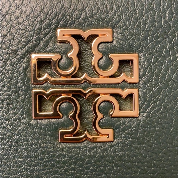 🆕 Tory Burch Britten Pouch Wristlet -Authentic - Picture 6 of 7